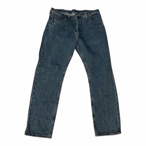 Wrangler Men's Size 34x30 Medium Wash Blue Ankle Length Jeans
